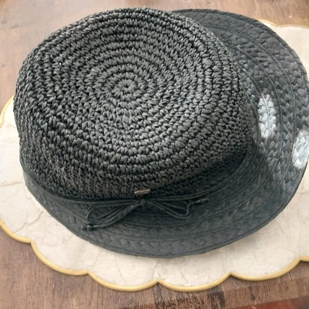 Vintage Black Sun Bonnet | Size OS